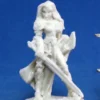 Reaper Bones-Finari, Female Paladin Dungeons & Dragons